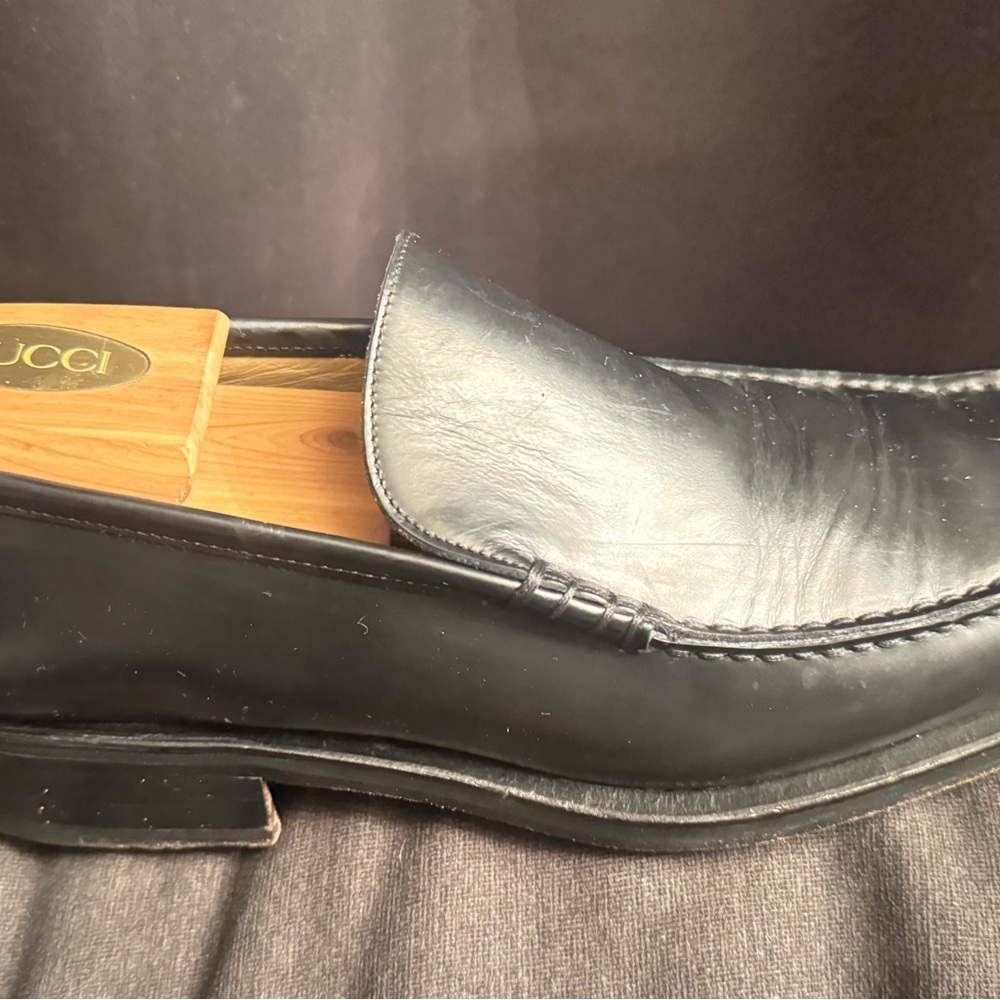 Gucci Men's Black Leather Slip-On Loafers